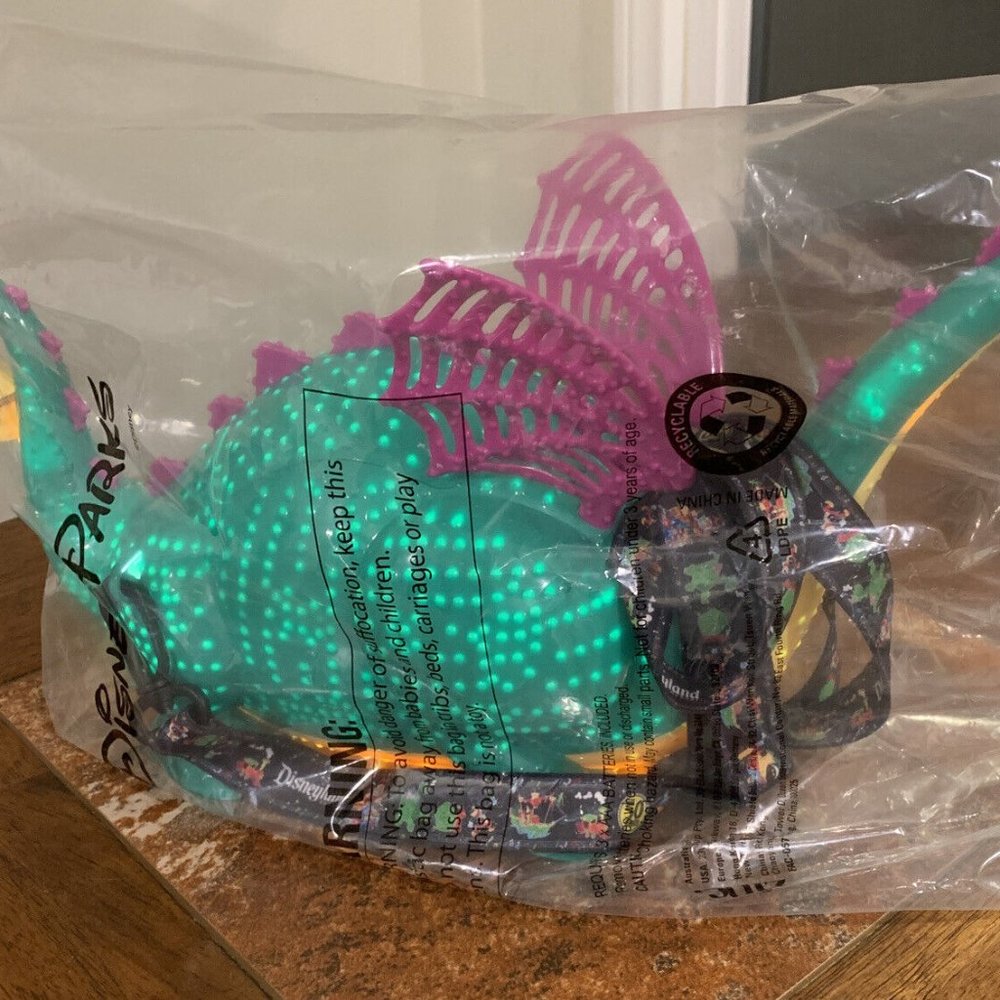 New Disneyland 50TH Elliott Dragon Popcorn Bucket Main Street Electrical Parade - Picture 4 of 4